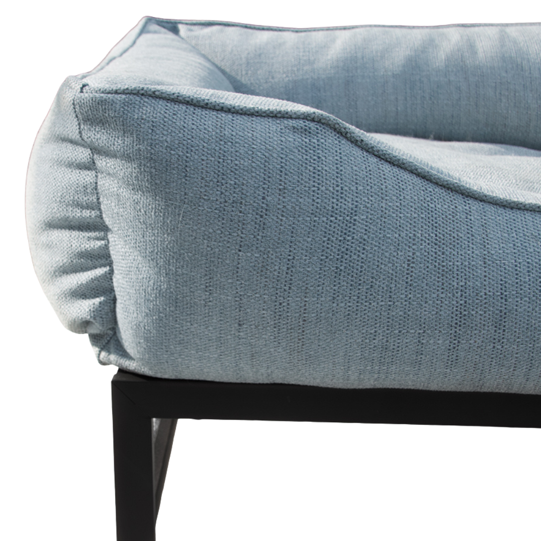 The FÜZI Dog Bed