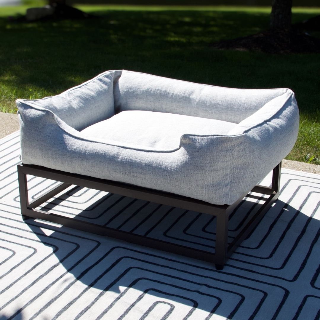The FÜZI Dog Bed